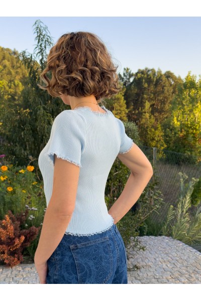 Camisola Serena Malha Canelada Azul Bebé | Leamor
