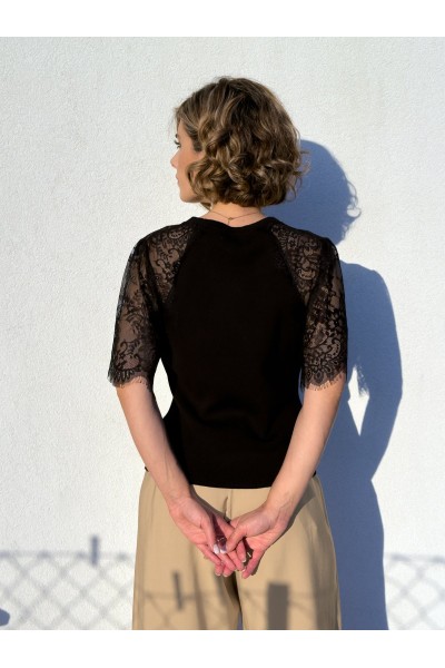 Camisola Valentina com Mangas de Renda Preto | Leamor